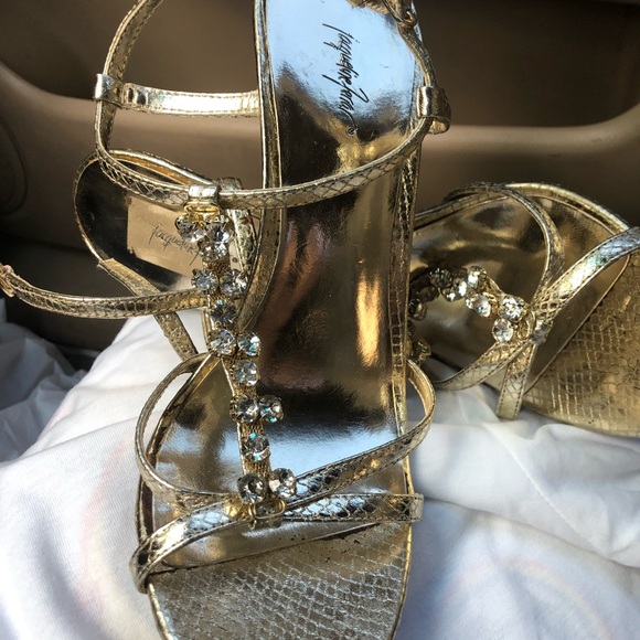 Gold strap heels. Size 9. Gently worn. - Picture 2 of 5